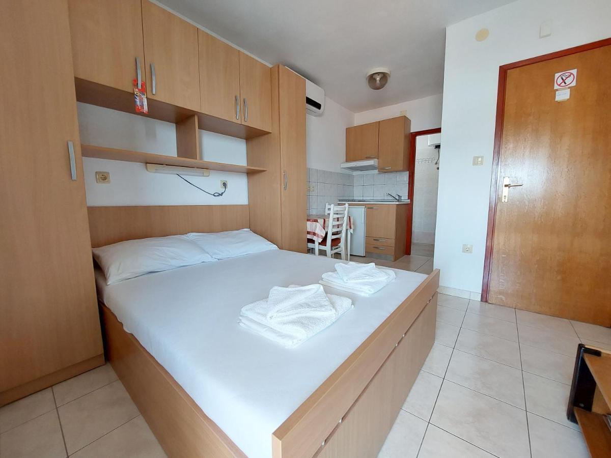Apartments Ivan Čižići Εξωτερικό φωτογραφία