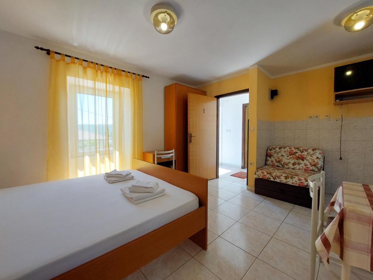 Apartments Ivan Čižići Εξωτερικό φωτογραφία