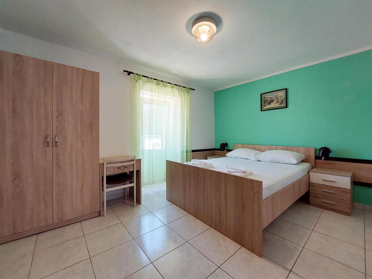 Apartments Ivan Čižići Εξωτερικό φωτογραφία
